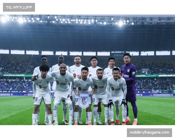 中超精彩继续新赛季战况分析球队表现与球员状态全面解读 中超精彩继续新赛季战况分析球队表现与球员状态全面解读